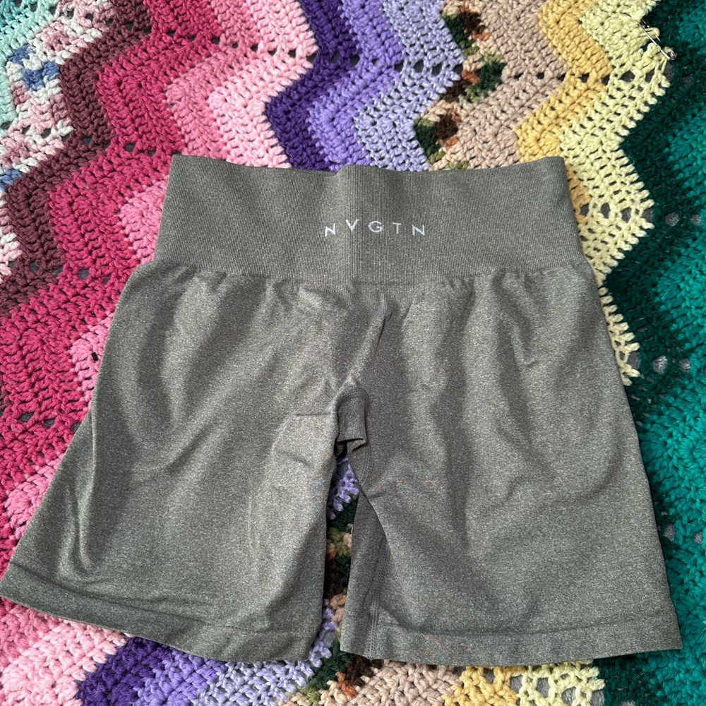 NVGTN khaki green Bike Shorts High-Waisted Stretch